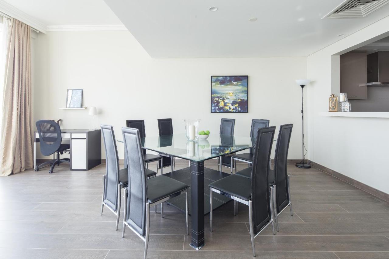 Frank Porter - Al Bateen Residence Dubai Bagian luar foto