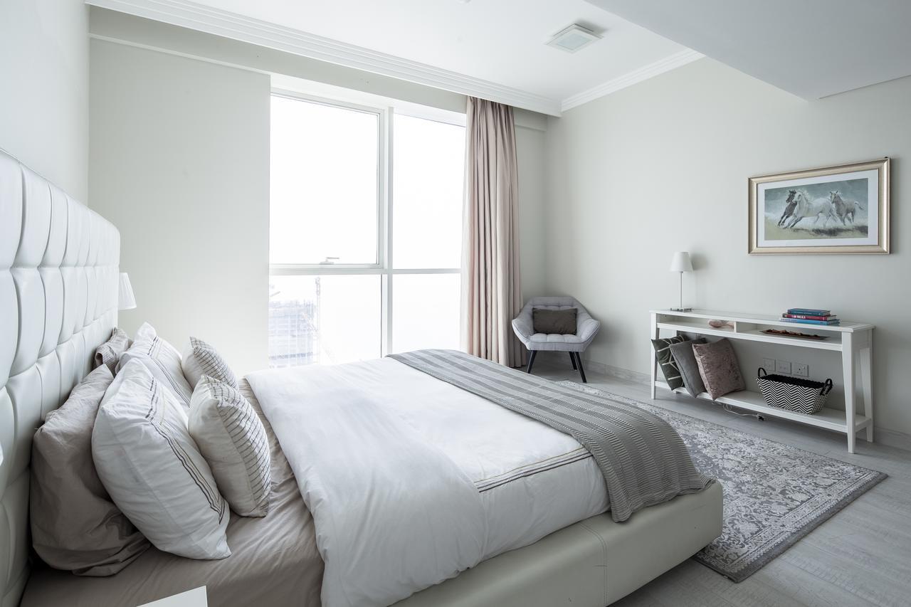 Frank Porter - Al Bateen Residence Dubai Bagian luar foto