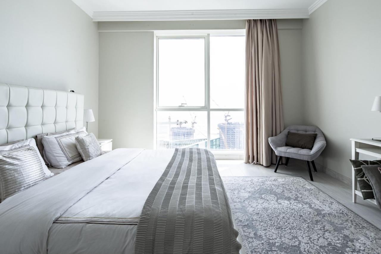 Frank Porter - Al Bateen Residence Dubai Bagian luar foto